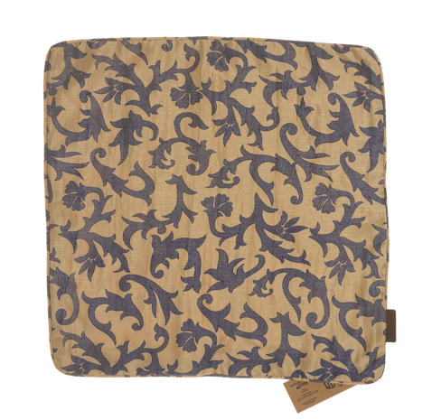 Unique silk pillowcase 50x50 cm in warm beige with blue suzani-inspired ornaments as a sari pillow boho ethnic vintage.