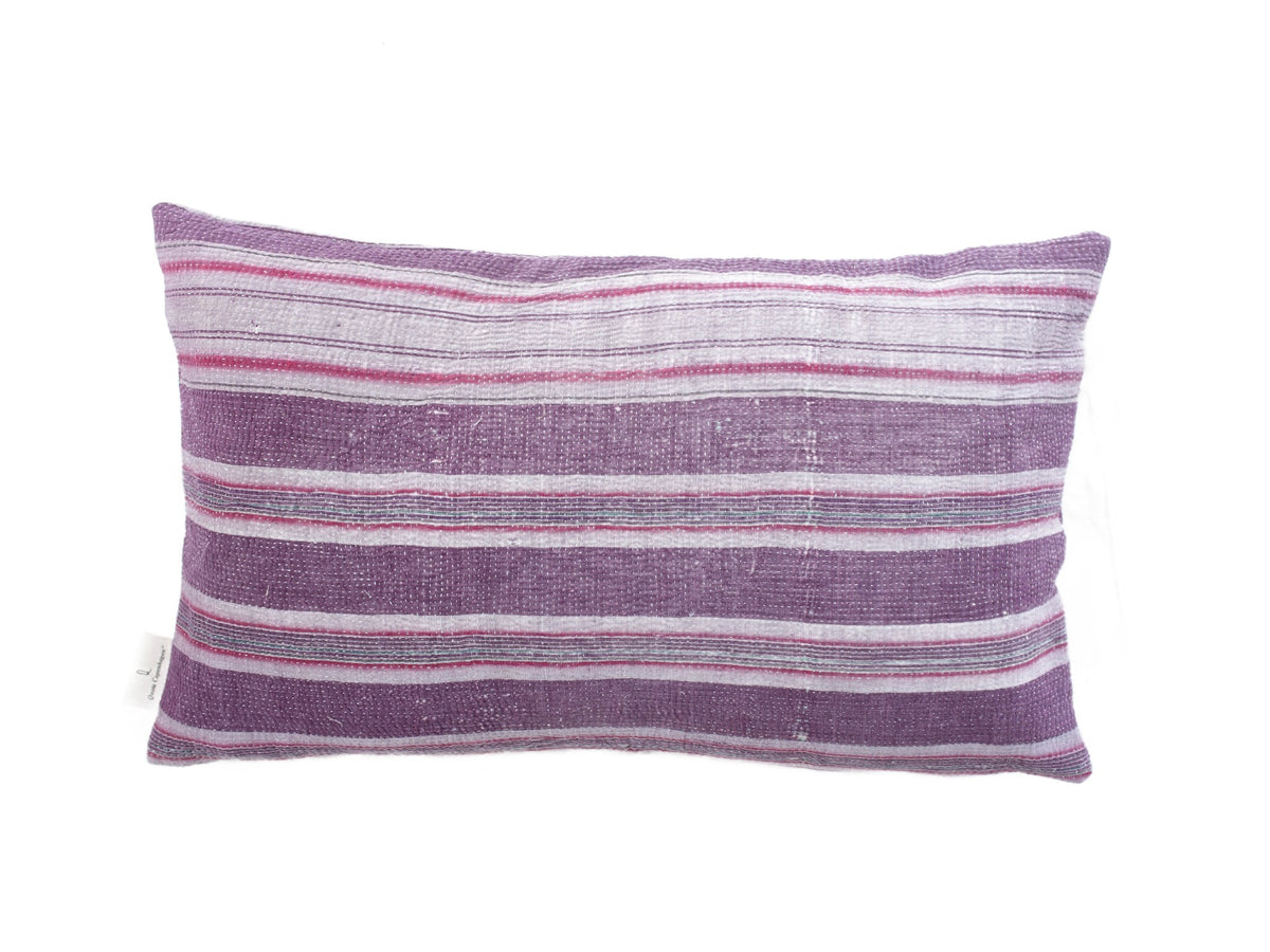 Sari pillowcase 30x50 in blue, white and green with checkered and wave pattern vintage weave, unique Indian pillowcase for boho and oriental sari pillows (upcycled)