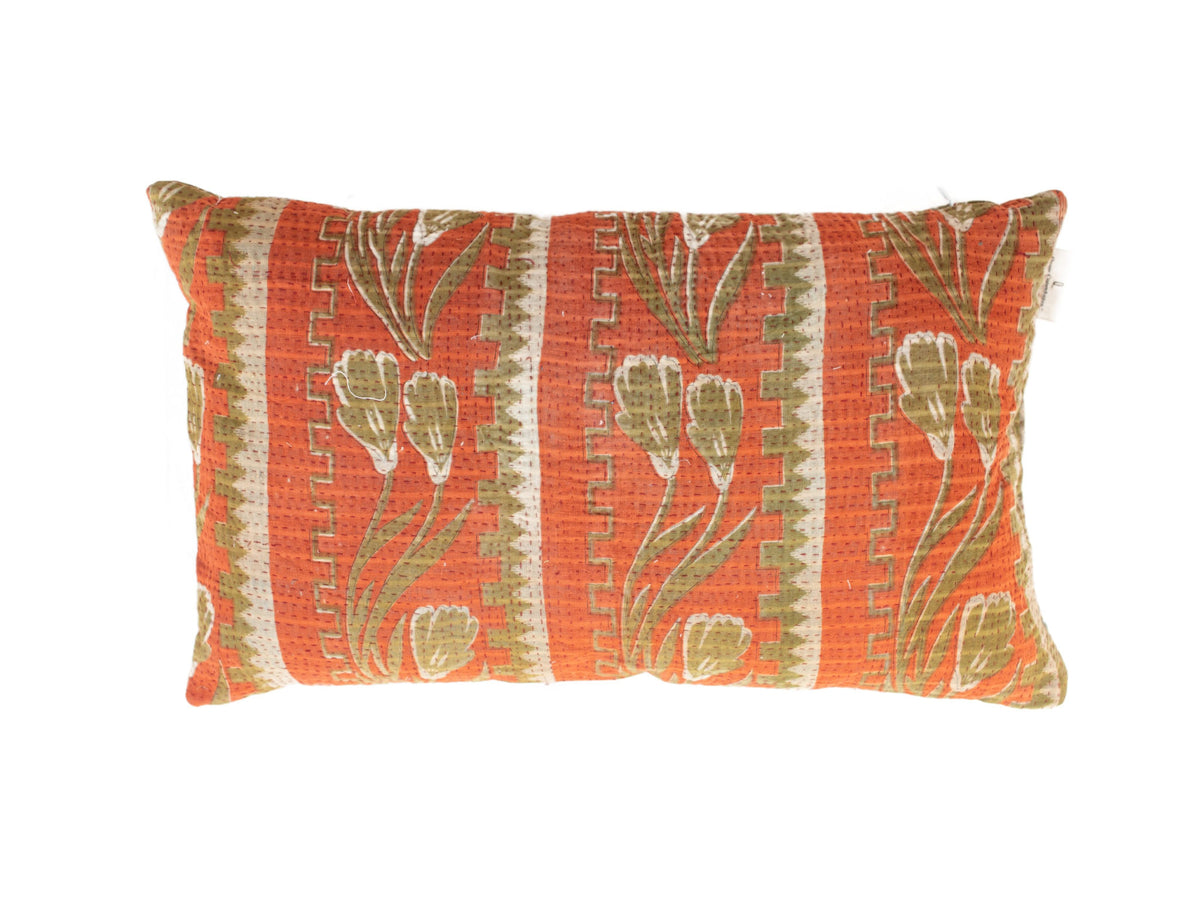 Sari pillowcase 30x50 in vintage boho style with green leaves and multi-colored floral patterns - unique sari pillow
