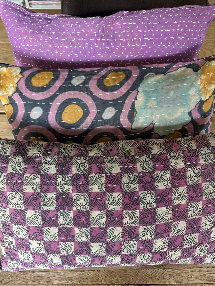 Kantha Trio 03 – 3 Sari pudebetræk 30×50 – Quote Copenhagen