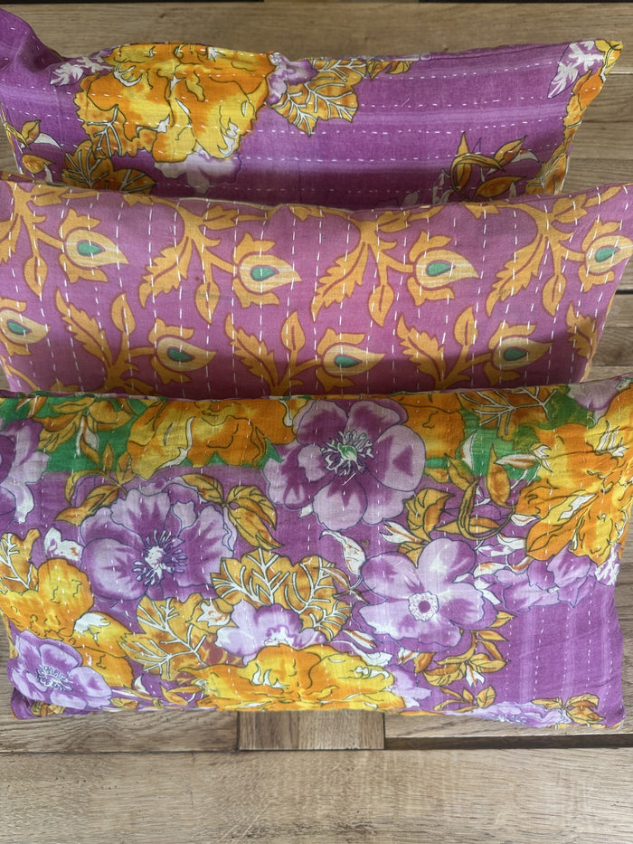 Kantha Trio 11 – 3 Sari pudebetræk 30×50 – Quote Copenhagen