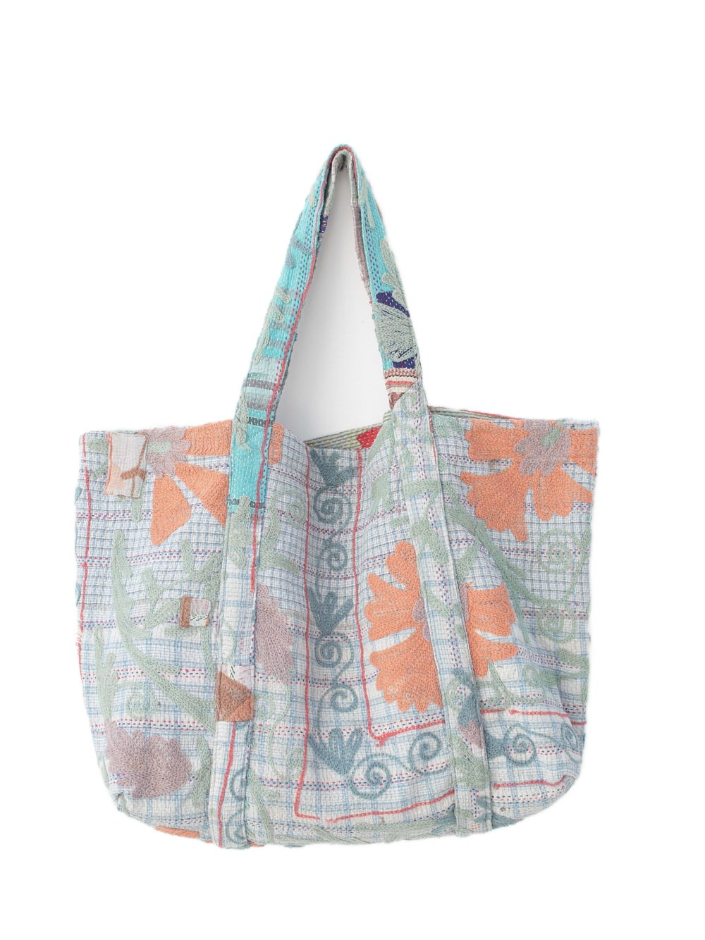 Suzani Vintage Beach behind