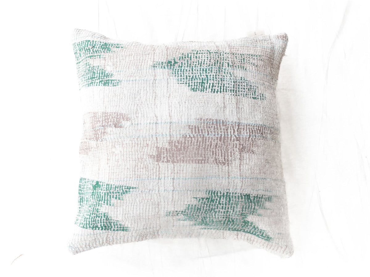 Sari pillowcase 50x50 with vintage bohemian pattern in white/cream and turquoise green stripes, sari pillow in ethnic oriental style, unique pillow with colorful details